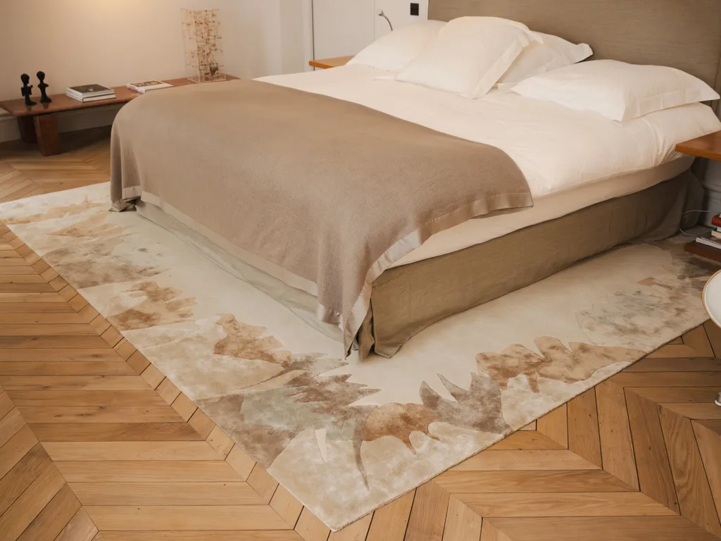 Deirdre Dyson BURLESQUE custom carpet in a private residence, Paris