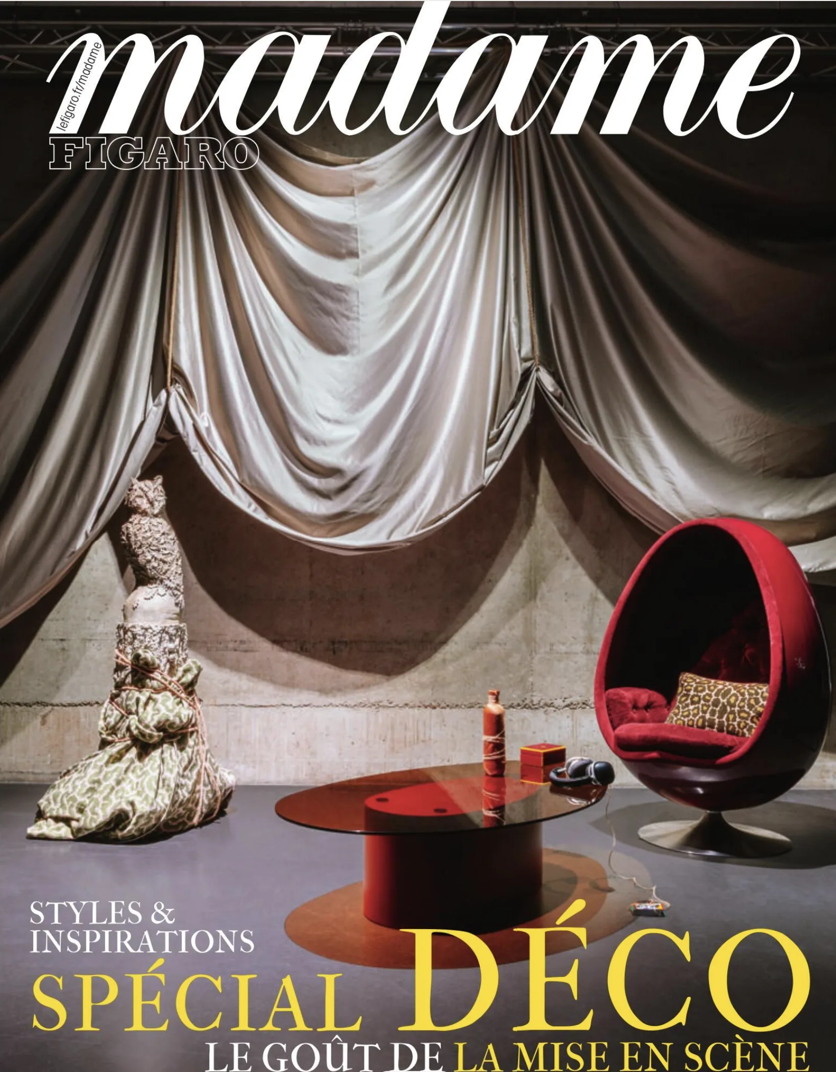 Deirdre Dyson’s ASTRAL hand knotted rug in the October 2026 Spécial Déco issue of Madame Figaro